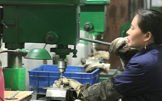 試驗(yàn)箱工廠設(shè)備展示-林頻儀器股份有限公司